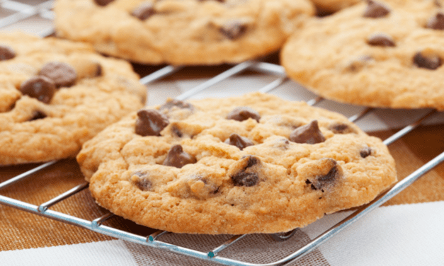 BIG FAT CHEWY CHOCOLATE CHIP COOKIES