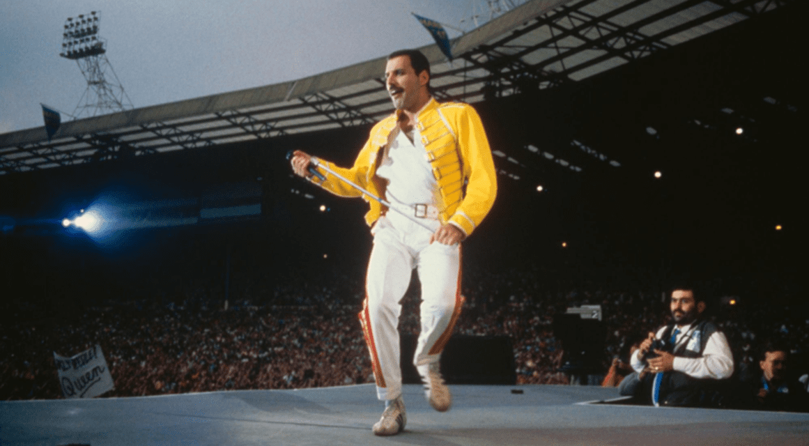 PHOTO FINISH: QUEEN AT WEMBLEY