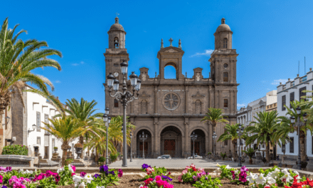 VIVA LAS PALMAS – CHECK OUT THIS VIBRANT ISLAND CITY!